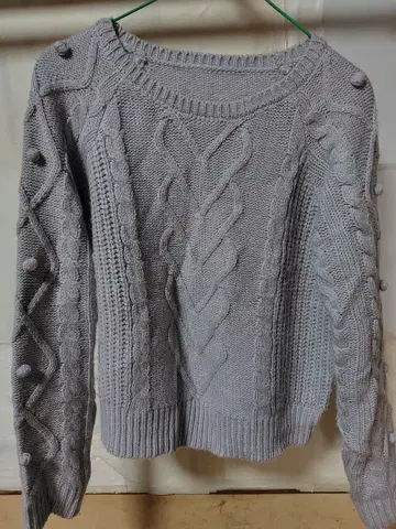 니트 긴팔 스웨터 라벤더 컬러