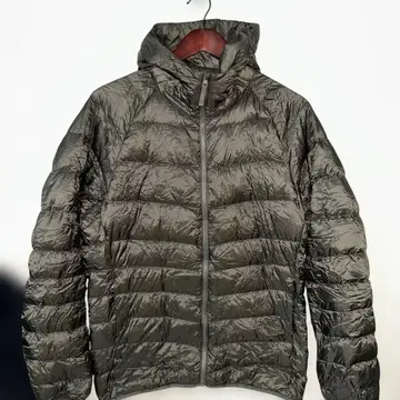 유니클로 울트라 라이트 다운