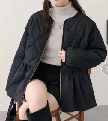 natural couture 퀼팅 페플럼 자켓 블랙