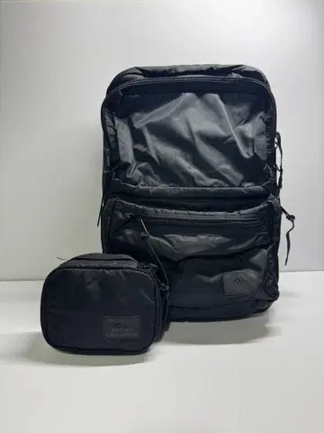 GREGORY 커버 미션 데이 팝 블랙 비즈니스 백팩