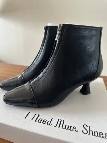 [ 새상품 ] 앵클 기장 숏부츠 블랙 부티 아이니드모어슈즈 라쿠텐