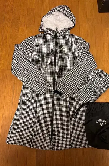 Callaway 체크 무늬 레인코트 수납 봉투 포함