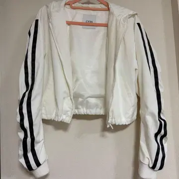 GYDA 라인 숏 블루종