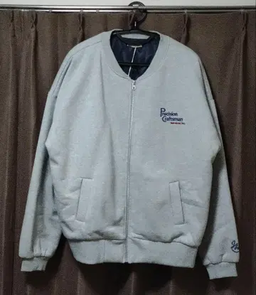 Java 로고 자수 MA-1풍 맨투맨 블루종