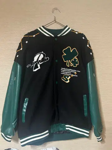 HOOK 바시티 자켓 블랙 그린