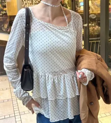 도트 티어드 풀오버