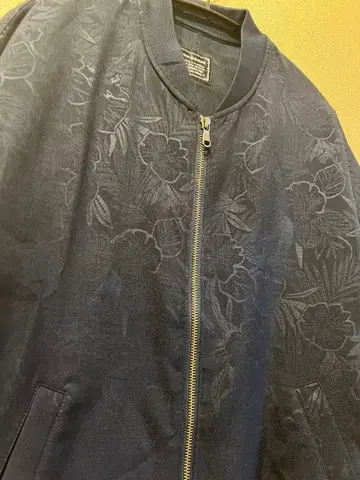 [ CUSTOM CULTURE ] 꽃무늬 자카드 라이트 블루종 네이비 2