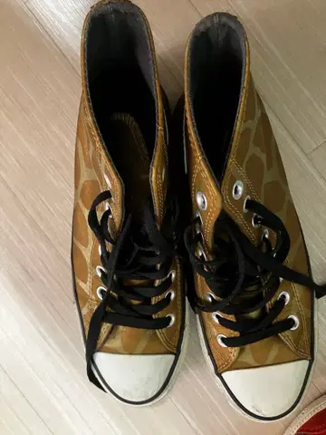 레어 CONVERSE 지라프 패턴 하이컷 스니커즈