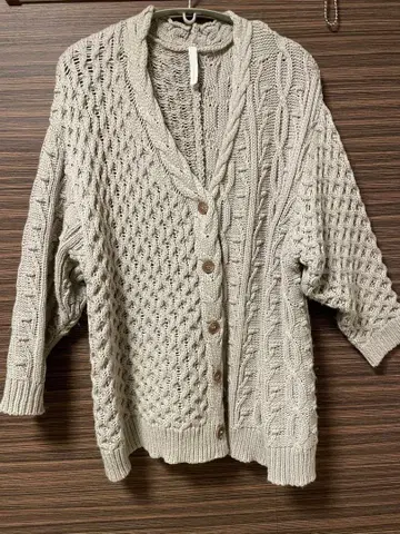 베이지 케이블 니트 롱 가디건