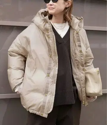 두 번째 클래스 다운 자켓