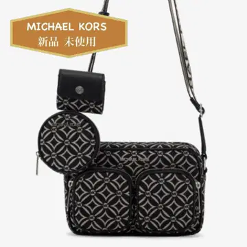 파우치 포함! 정가 77만 엔 새상품 MICHAEL KORS 숄더백