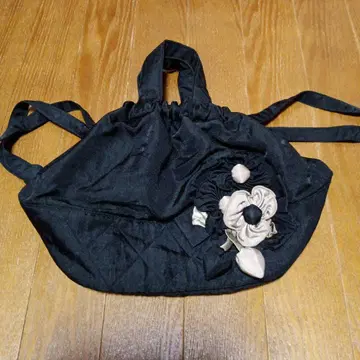 BAMBOO 블랙 꽃 장식 모티브 복조리 백