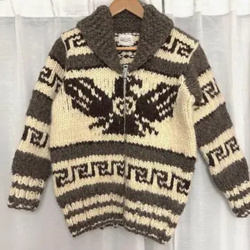 카우친 스웨터 두툼한 썬더버드 패턴 캐나다제 울 100%
