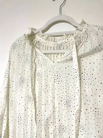 그레디 브릴리언트 별 패턴 플레어 소매 쉬폰 블라우스