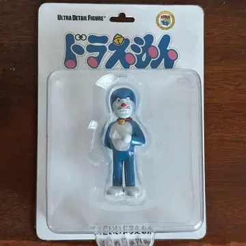 새상품 미개봉 멋진 도라에몽 피규어 메디콤토이