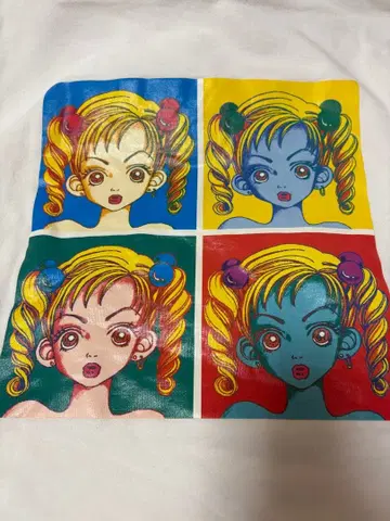 야자와 아이의 고인물 이야기 HAPPY BERRY 자수 후드 부착 후드티