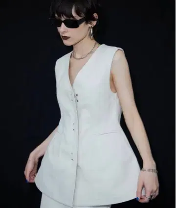 [ 새상품급 ] JOSEMOON 조제문 BONDING HARD GILET