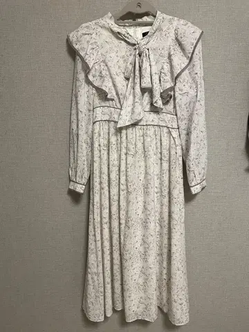 evelyn 프릴 꽃무늬 롱 원피스