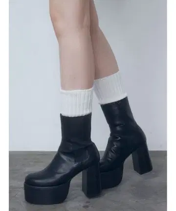 EMODA 사이드 고어 어라운드 부츠 블랙 M