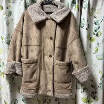 로리즈팜 리버서블 무스탕 코트