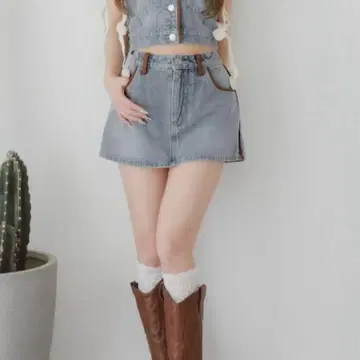 다리치 스웨이드 파이핑 데님 미니 스커트 S 사이즈 블루