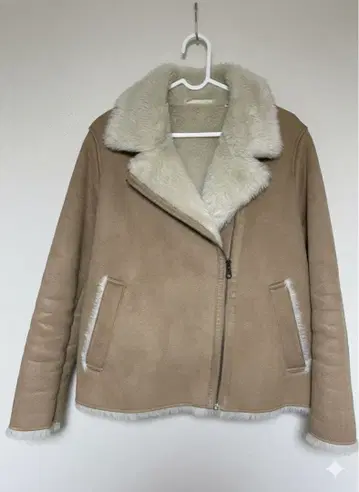 [ 새상품급/몇회 착용 ] UNIQLO 유니클로 페이크 무스탕 자켓 M