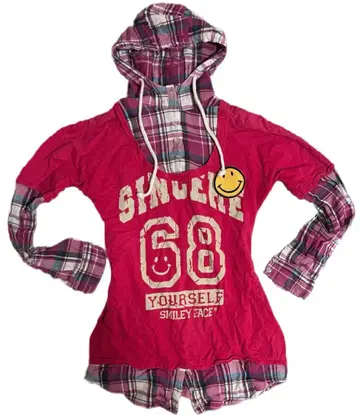 00s 헤이세이 여자아이 계열 후드 부착 긴팔 셔츠 후드티