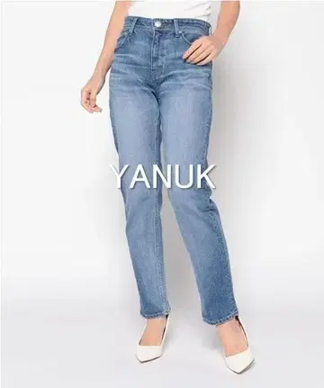 [ 새상품급 ] YANUK ANNETTE 스트레이트 데님 팬츠