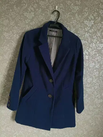 네이비 체스터 코트 스트라이프 안감