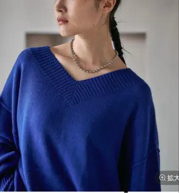 렙심 이번 시즌 완판 미사용 새상품 7게이지 V넥 풀오버