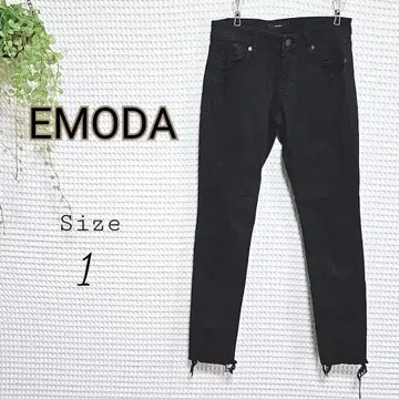 EMODA 블랙 스키니 데님 사이즈 1