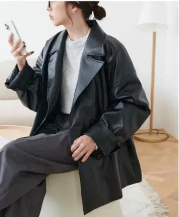 디스코트 인조 가죽 테일러드 자켓