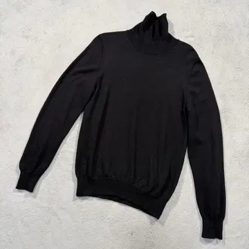 그랑사쏘 터틀넥 긴팔 니트 48사이즈 블랙 울