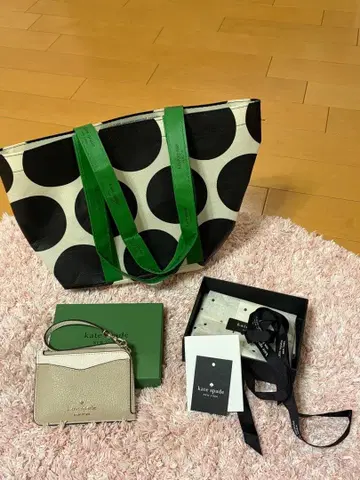 kate spade 패스 케이스