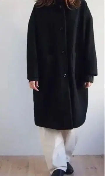 [ 새상품급 ] 휴일과 노래 tandey 블랙 울 롱 코트