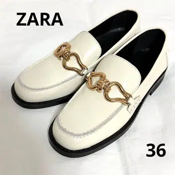 새상품 ZARA 천연 가죽 골드 비트 로퍼 화이트 36