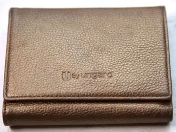 새상품급 [ U by ungaro ]의 브라운 가죽 접이식 지갑