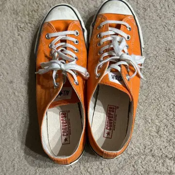 [ 가격 인하 접수 ] CONVERSE CT70 오렌지 스니커즈