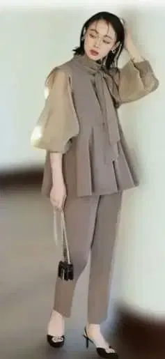 모카 리본 포함 블라우스 팬츠 드레스