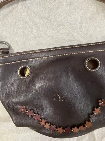 새상품급 45R 숄더백