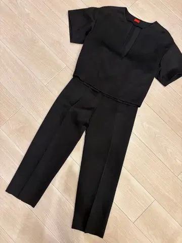 새상품급 DES PRES 블랙 셋업 36