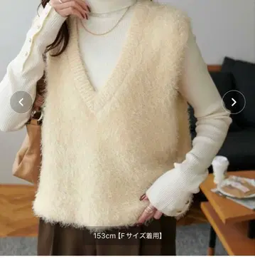 DISCORT 아이보리 V넥 니트 베스트 F 사이즈