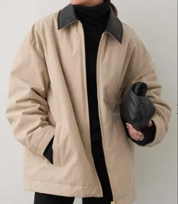 캐릭터스 집업 자켓