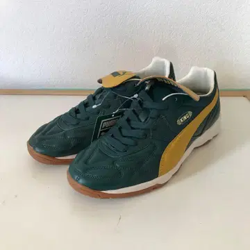 새상품 택 포함 푸마 남성용 스니커즈