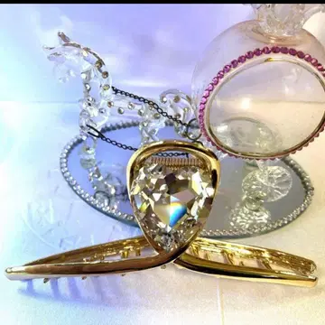 신상 스와로브스키 바네 클립