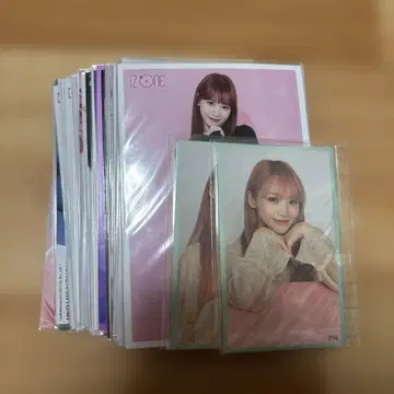 IZ*ONE 브로마이드 묶음 판매 채원 미야와키 사쿠라 원영 민주