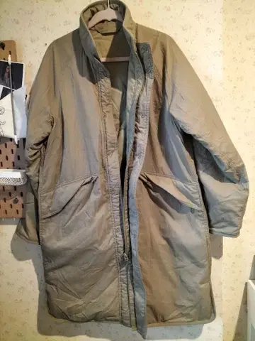 UNIQLO U 카키 다운 자켓 M