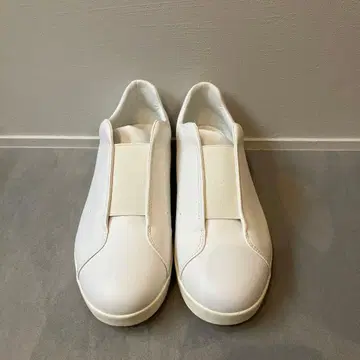 810s / ET001 KITCHE 슬립온 화이트 27.0cm