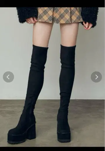 EMODA 스퀘어 핏 롱 부츠 L 사이즈