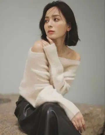 anuans 라쿤 폭스 오프숄더 니트 풀오버 LBEG